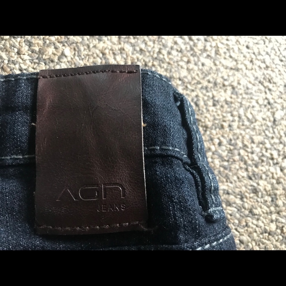 Jeans - Picture 5 of 6